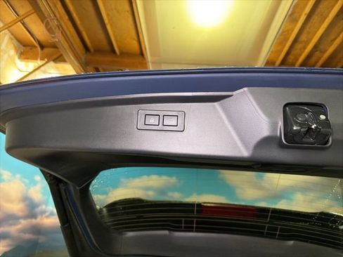 Certified 2025 Subaru Outback Onyx Edition AWD/4WD image 45