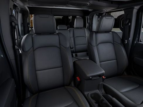 New 2026 Jeep Gladiator Sport AWD/4WD image 16