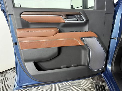 New 2026 GMC Sierra 2500 Denali Ultimate AWD/4WD image 8