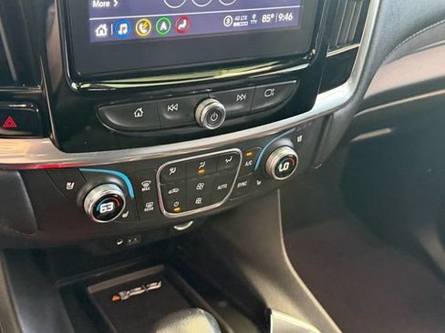 Certified 2022 Chevrolet Traverse High Country AWD/4WD image 16