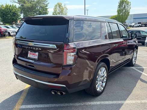 Used 2022 Chevrolet Suburban High Country AWD/4WD image 6
