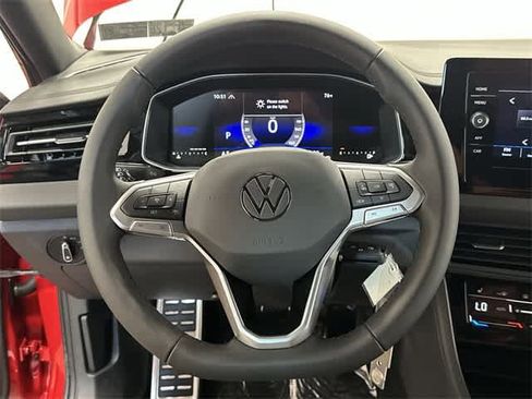 Certified 2025 Volkswagen Jetta Sport image 7