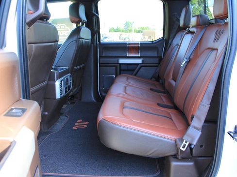 Used 2018 Ford F150 King Ranch w/ Equipment Group 601A Luxury AWD/4WD image 19