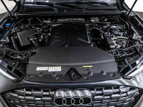 New 2025 Audi Q5 Premium Plus image 11