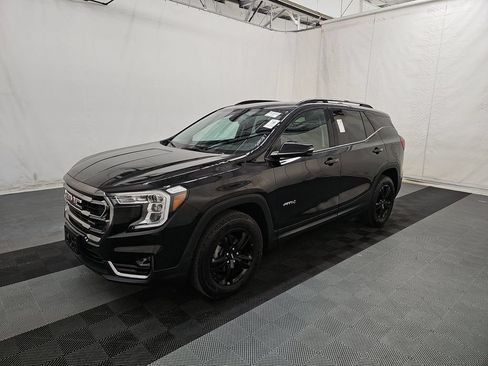 Used 2023 GMC Terrain AT4 AWD/4WD image 1