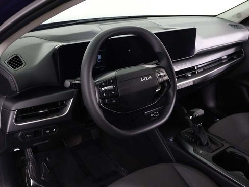 Used 2025 Kia K4 FWD image 25