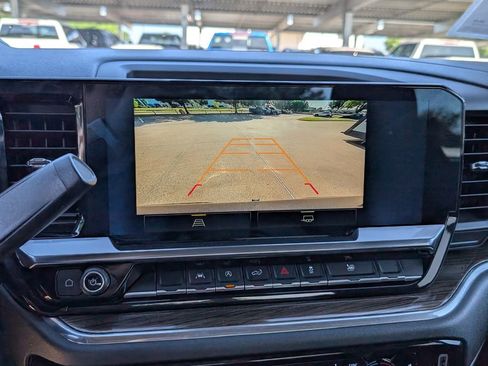 Certified 2023 Chevrolet Silverado 1500 LT AWD/4WD image 10