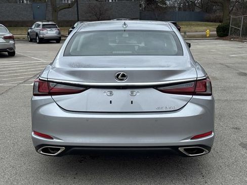 Certified 2025 Lexus ES 350 w/ Premium Package image 6