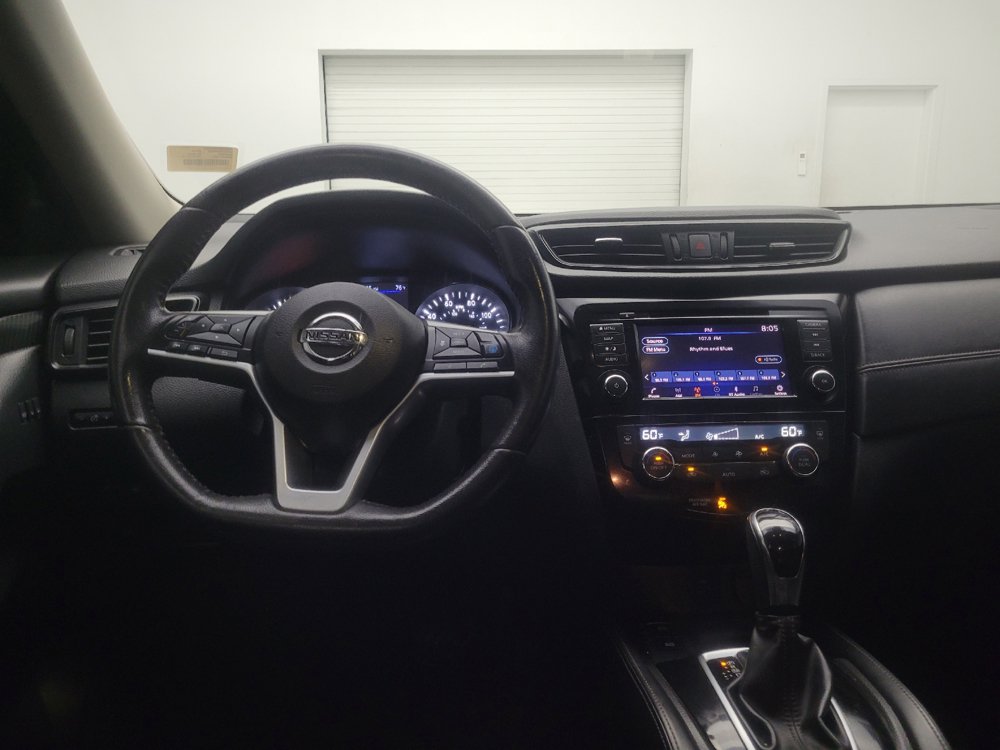 Used 2019 Nissan Rogue SL FWD image 22