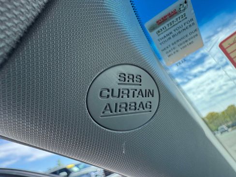 Used 2017 Toyota Camry XSE FWD image 40