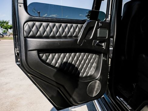 Used 2017 Mercedes-Benz G 63 AMG 4MATIC image 44