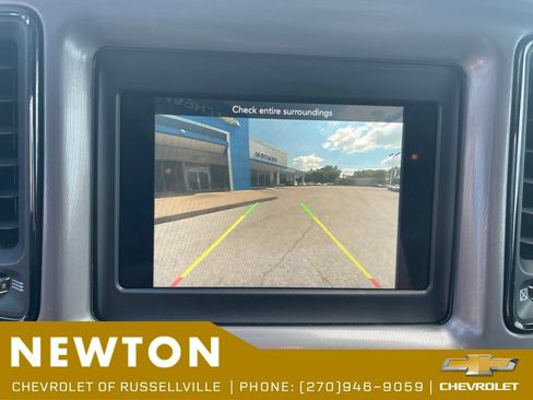 Used 2023 Dodge Challenger SXT w/ Blacktop Package RWD image 10