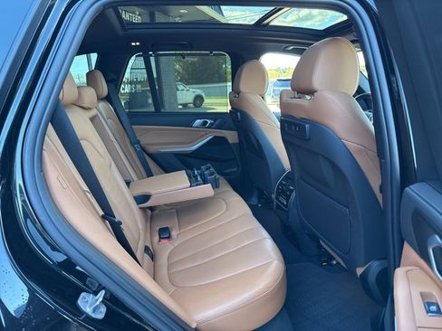 Used 2021 BMW X5 xDrive40i w/ Convenience Package image 14