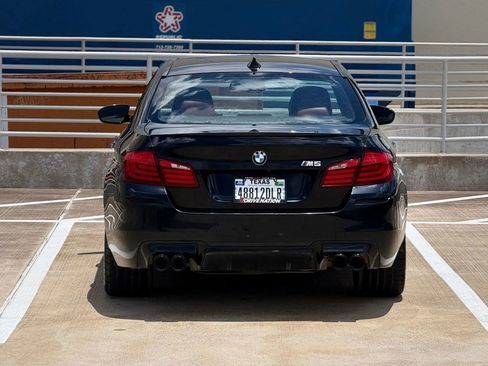 Used 2013 BMW M5 RWD image 5