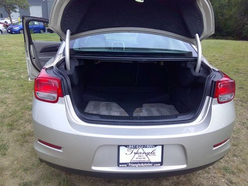 Used 2013 Chevrolet Malibu LT image 7
