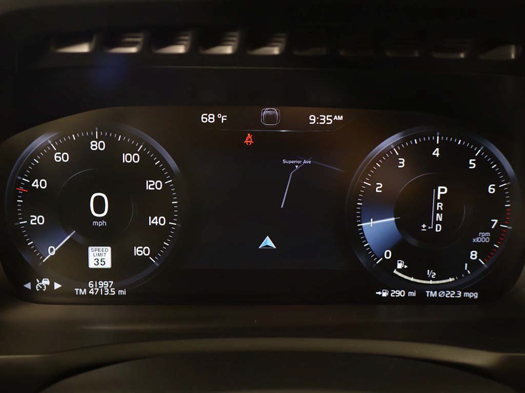 Used 2022 Volvo XC90 T6 Momentum w/ Climate Package AWD/4WD image 50