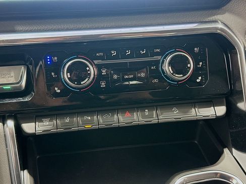 New 2026 GMC Sierra 2500 Denali w/ Denali Reserve Package image 16