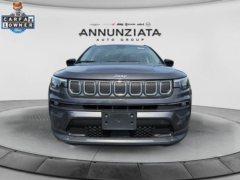 Certified 2022 Jeep Compass Latitude w/ Sun and Sound Group AWD/4WD image 8