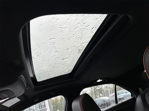 New 2025 Cadillac CT4 V w/ Super Cruise Package image 23