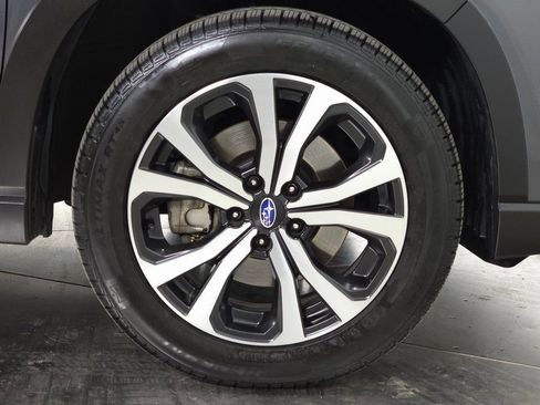 Used 2020 Subaru Forester Limited w/ Popular Package #3 image 13