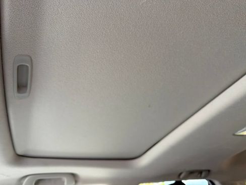 Used 2021 Toyota 4Runner Venture w/ Moonroof Package AWD/4WD image 27