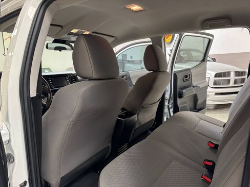 Used 2023 Toyota Tacoma SR w/ SR Convenience Package RWD image 33