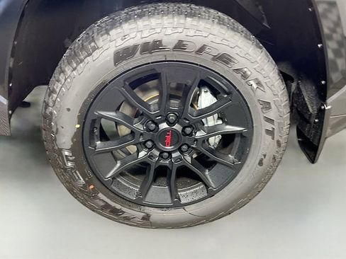 New 2026 Toyota Tundra Platinum AWD/4WD image 10
