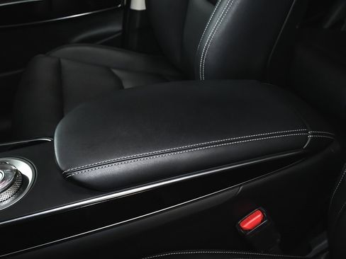 Used 2025 Genesis GV70 2.5T image 43