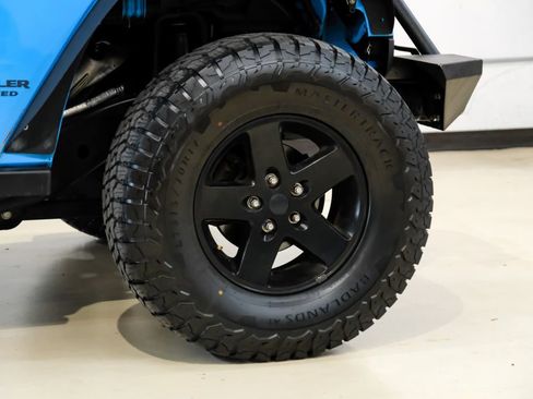 Used 2017 Jeep Wrangler Unlimited Sport AWD/4WD image 51