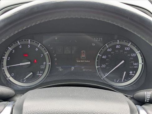 Used 2020 Toyota Highlander XLE image 10