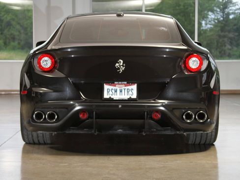 Used 2016 Ferrari FF image 62