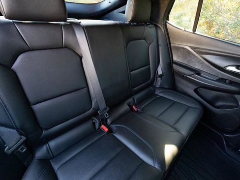 Used 2024 Buick Envista Sport Touring w/ Convenience I Package image 24