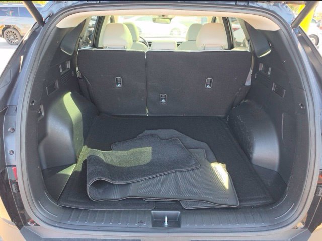 Certified 2024 Hyundai Tucson Limited FWD image 22