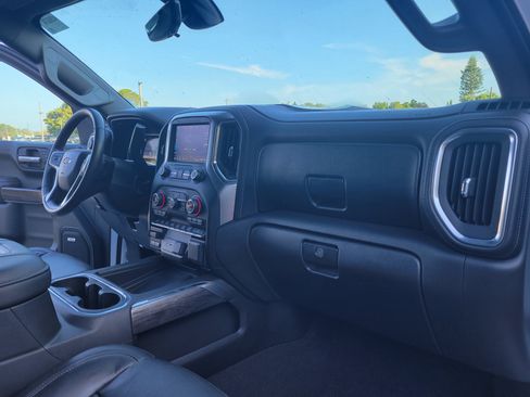 Certified 2020 Chevrolet Silverado 1500 LTZ AWD/4WD image 35