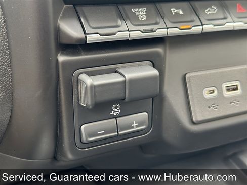 Used 2023 Chevrolet Silverado 2500 High Country image 44