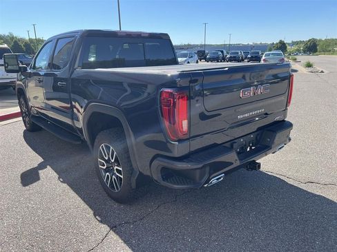 Used 2024 GMC Sierra 1500 AT4 w/ Technology Package AWD/4WD image 22