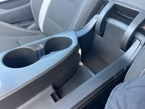 Used 2020 Chevrolet Camaro LT w/ Technology Package image 16