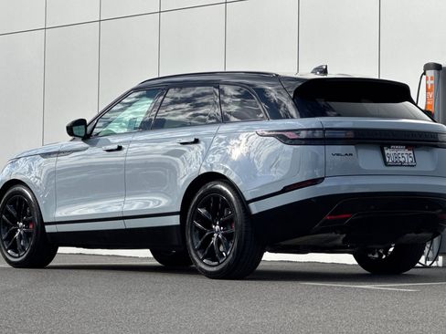 Certified 2025 Land Rover Range Rover Velar Dynamic SE image 3