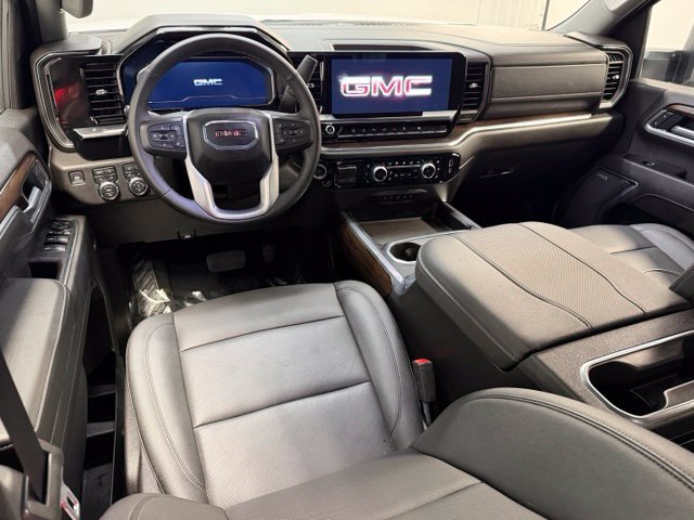 Used 2025 GMC Sierra 2500 SLT w/ SLT Premium Package AWD/4WD image 6