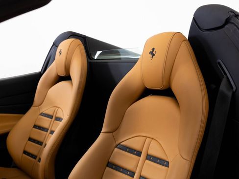 Certified 2023 Ferrari F8 Tributo image 38