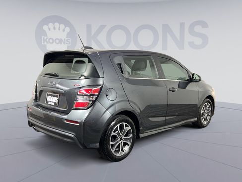 Used 2020 Chevrolet Sonic LT image 7