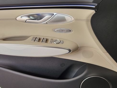New 2026 Genesis GV70 2.5T Advanced AWD/4WD image 19