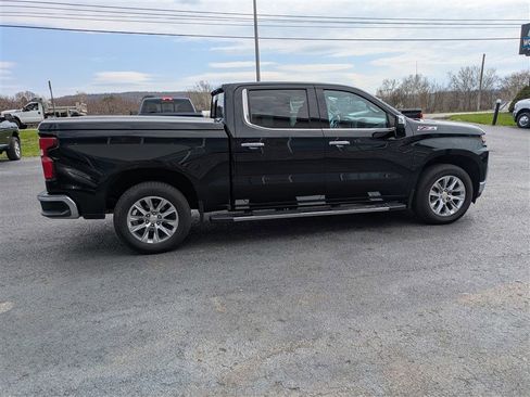 Used 2020 Chevrolet Silverado 1500 LTZ image 7