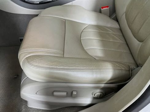 Used 2016 Buick Enclave Premium w/ Experience Buick Package image 31