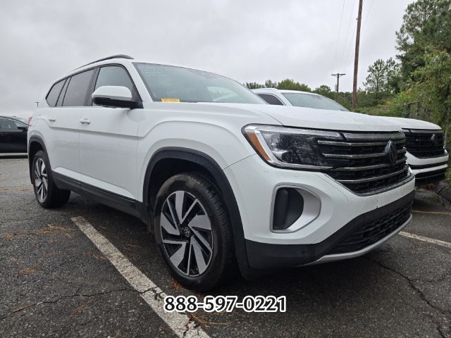 Used 2024 Volkswagen Atlas SE FWD image 7