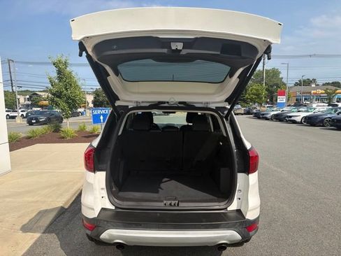 Used 2019 Ford Escape SEL AWD/4WD image 13