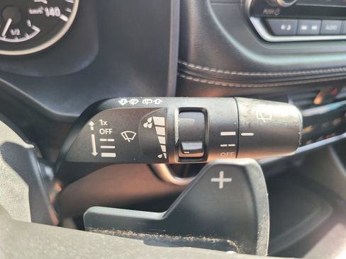Used 2021 Nissan Rogue SV AWD/4WD image 26