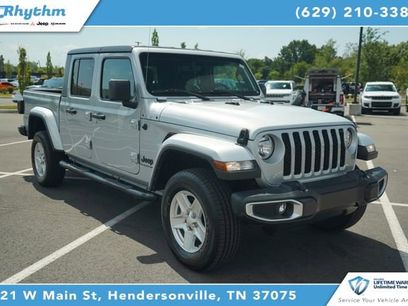 Used 2022 Jeep Gladiator Sport