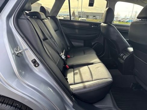 Used 2017 Subaru Outback 2.5i Limited image 24