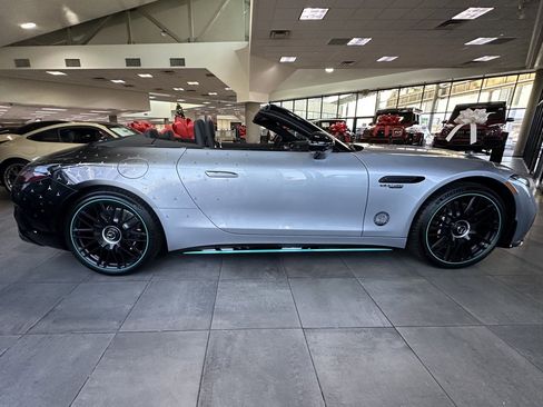 New 2024 Mercedes-Benz SL 63 AMG 4MATIC image 12